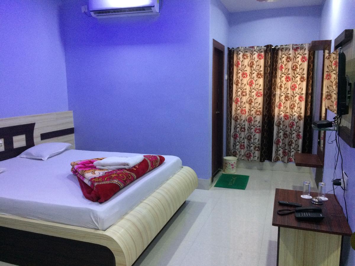 דאוגהאר Hotel Sharda Inn מראה חיצוני תמונה